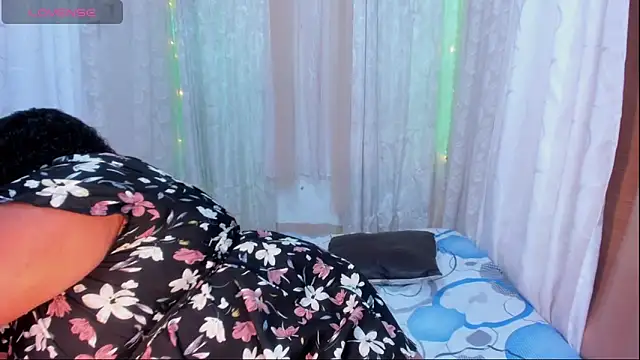 Snapshot of Ana_off_alana chatting on October 2025 12:21:02 AM Ana off alana online show from October 2025 12:21:02 AM