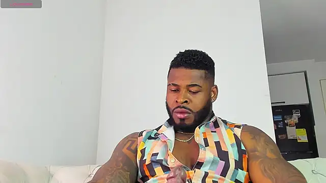 Makonneen online show from March 2026 08:15:01 PM