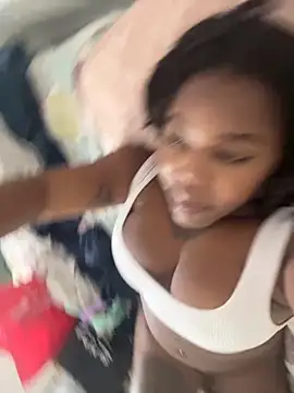 Snapshot of Goddess_Nafeesha chatting on November 2025 08:52:01 PM Goddess Nafeesha online show from November 2025 08:52:01 PM