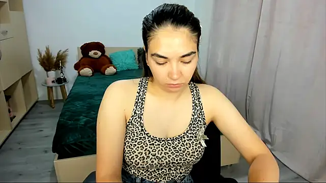 Alexa Dolly12 online show from September 2025 05:43:02 AM