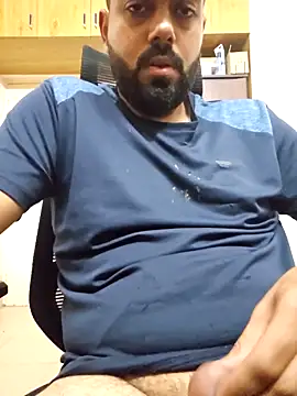 Snapshot of Hornie_small_Dick01 chatting on October 2025 07:21:01 PM Hornie small Dick01 online show from October 2025 07:21:01 PM