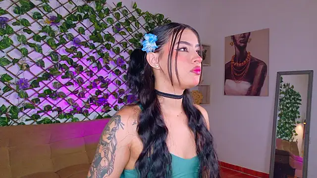 melody cute10 online show from February 2026 01:32:02 PM