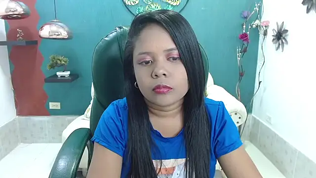 Melikasweetz online show from December 2024 05:26:01 PM