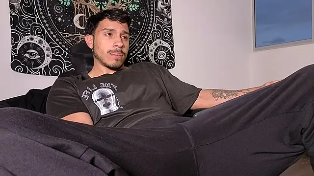 JayMarcos  online show from September 2025 10:58:02 PM