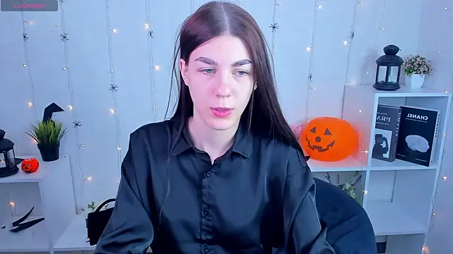 toooyour online show from October 2025 09:59:01 PM