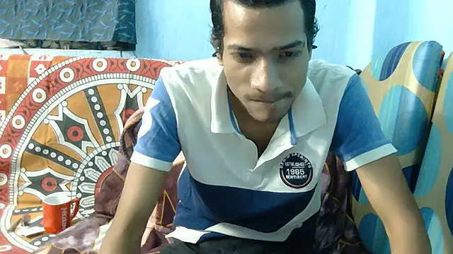 Alex Suman25 online show from December 2025 06:23:01 PM