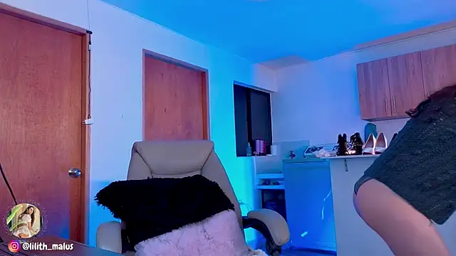 Snapshot of Lilith_malum chatting on October 2025 08:20:01 PM Lilith malum online show from October 2025 08:20:01 PM