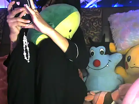 Snapshot of riya1206 chatting on January 2025 10:28:02 PM riya1206 online show from January 2025 10:28:02 PM