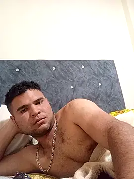 PITBuk 708 online show from December 2025 02:17:02 AM