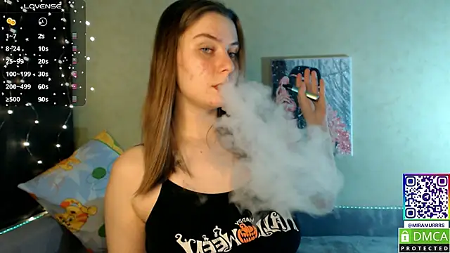 Snapshot of MurrrWorren chatting on December 2025 12:47:02 PM MurrrWorren online show from December 2025 12:47:02 PM