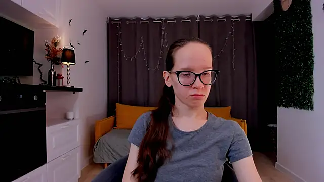 BettyBrowni online show from February 2025 04:14:02 PM