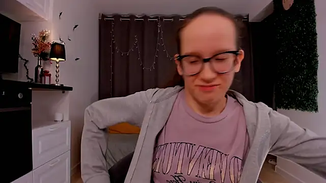 BettyBrowni online show from February 2025 01:19:01 AM