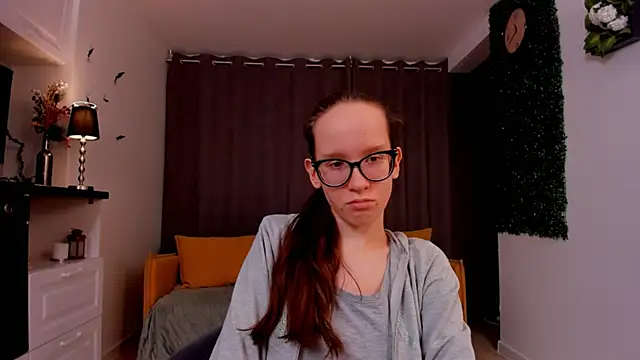 BettyBrowni online show from February 2025 10:20:01 PM