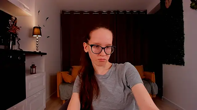 BettyBrowni online show from March 2025 04:06:02 PM