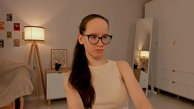 BettyBrowni online show from March 2025 04:12:02 PM