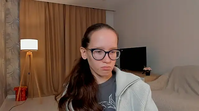 BettyBrowni online show from September 2025 04:07:02 PM