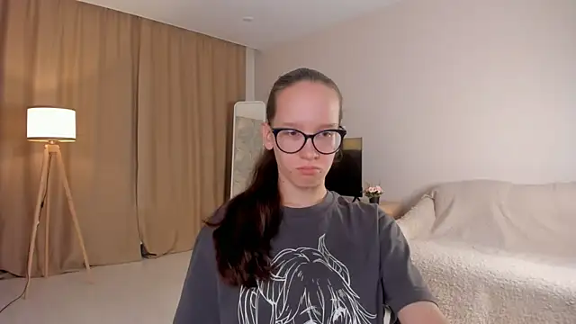 BettyBrowni online show from October 2025 04:09:01 PM