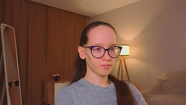 BettyBrowni online show from February 2026 04:05:02 PM