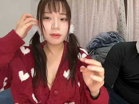 Snapshot of Riri__oo chatting on January 2025 11:43:01 AM Riri oo online show from January 2025 11:43:01 AM