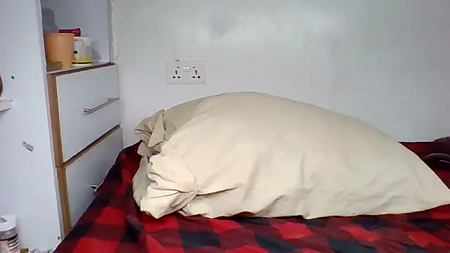 Precious Diva online show from February 2026 11:25:02 PM