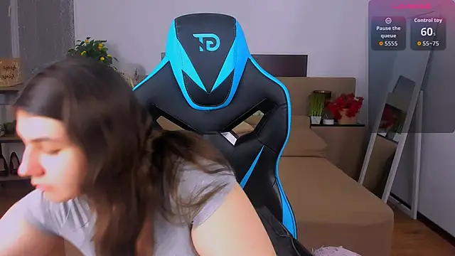 Viola  Shy online show from February 2026 08:51:02 PM