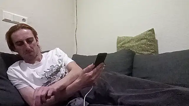 Snapshot of fabiansissyfabienne chatting on October 2025 07:37:02 PM fabiansissyfabienne online show from October 2025 07:37:02 PM