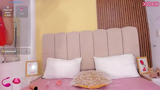 EmmyCruzZ online show from February 2025 03:55:02 AM