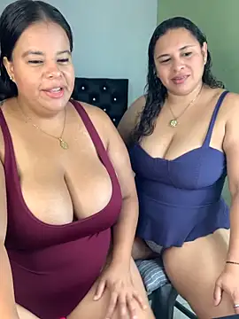 twocurvylatins online show from June 2026 10:49:01 AM
