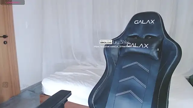 Snapshot of Lin_SiYee chatting on January 2025 07:37:01 PM Lin SiYee online show from January 2025 07:37:01 PM