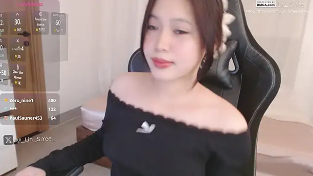 Snapshot of Lin_SiYee chatting on February 2025 07:11:01 AM Lin SiYee online show from February 2025 07:11:01 AM