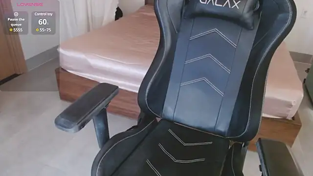 Snapshot of Lin_SiYee chatting on March 2025 02:39:01 AM Lin SiYee online show from March 2025 02:39:01 AM