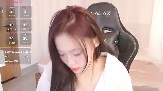 Snapshot of Lin_SiYee chatting on March 2025 07:44:01 AM Lin SiYee online show from March 2025 07:44:01 AM