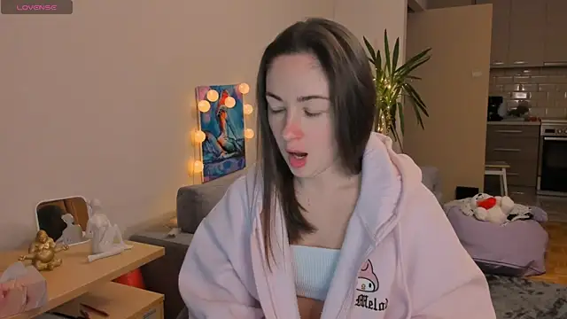 cClandesTina online show from January 2025 02:52:02 PM