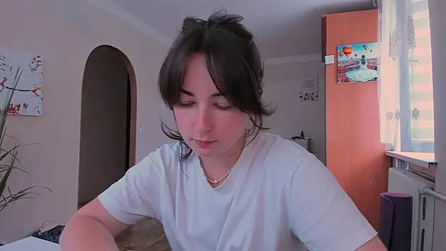 Snapshot of cClandesTina chatting on July 2026 10:17:01 AM cClandesTina online show from July 2026 10:17:01 AM