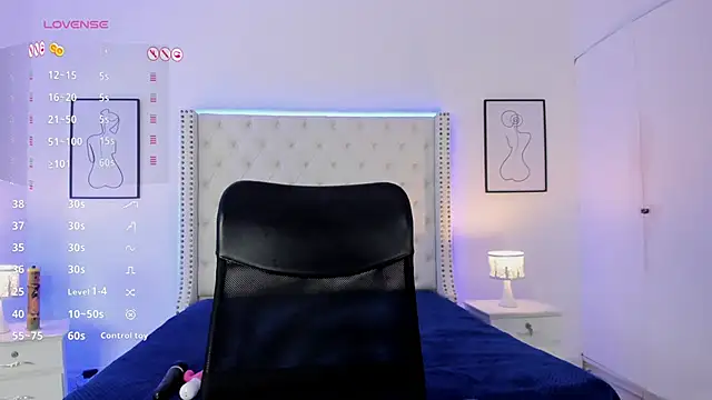 Coco Balenciaga  online show from January 2025 12:09:02 PM