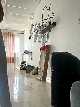 Snapshot of Pretty_Isadora chatting on November 2025 07:14:01 PM Pretty Isadora online show from November 2025 07:14:01 PM