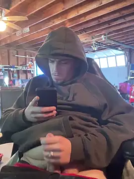 Snapshot of joeycbigcock chatting on December 2024 04:06:01 PM joeycbigcock online show from December 2024 04:06:01 PM