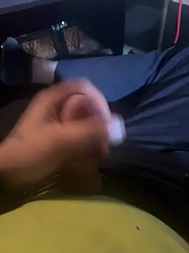 Snapshot of joeycbigcock chatting on January 2025 08:59:01 PM joeycbigcock online show from January 2025 08:59:01 PM