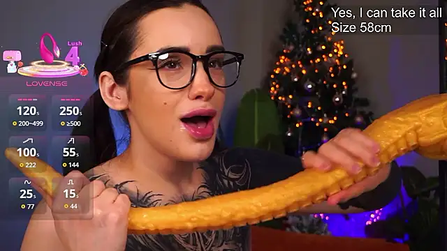 Snapshot of EvaCanton chatting on January 2026 02:27:02 AM EvaCanton online show from January 2026 02:27:02 AM