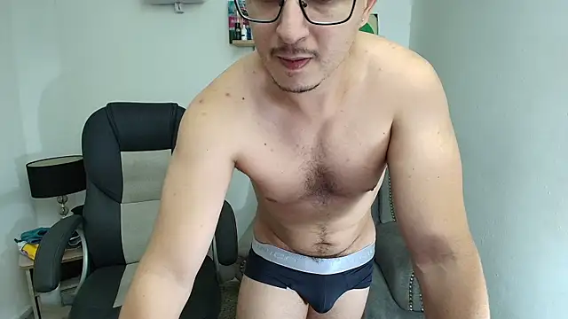 jacob strokes01 online show from December 2025 06:01:02 PM