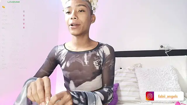 alejo cute online show from December 2024 01:17:01 PM