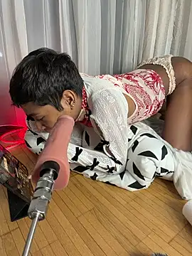 alejo cute online show from April 2026 07:07:02 PM