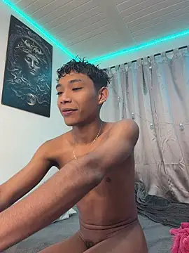 Snapshot of alejo_cute chatting on July 2026 12:08:01 PM alejo cute online show from July 2026 12:08:01 PM