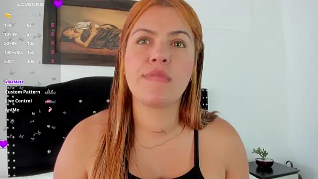 Alexandra Torress online show from November 2025 03:52:02 PM