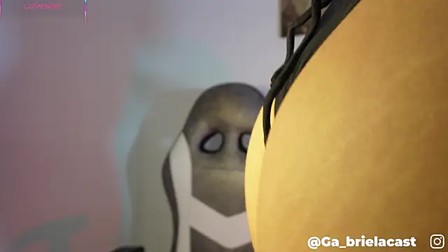 ga briela1 online show from December 2025 04:17:02 AM