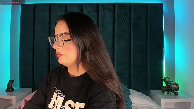 IsabellaGrey19 online show from November 2025 07:41:02 PM