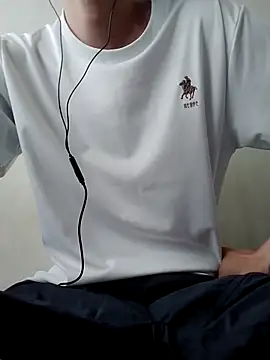 YAY-1 online show from February 2025 02:05:02 AM