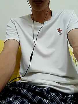 YAY-1 online show from February 2025 02:46:02 PM