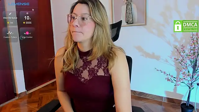 Snapshot of Chanelll_Taylorr_ chatting on January 2025 12:56:01 PM Chanelll Taylorr online show from January 2025 12:56:01 PM