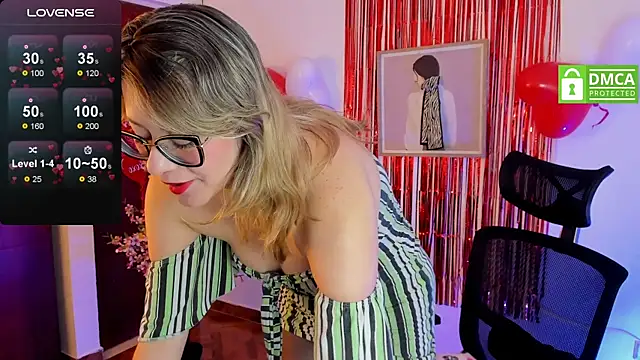 Snapshot of Chanelll_Taylorr_ chatting on February 2025 09:37:01 AM Chanelll Taylorr online show from February 2025 09:37:01 AM